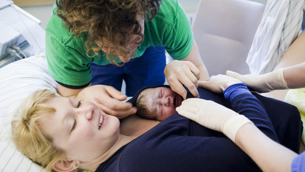 Scheide aus geburt baby der Vagina nach